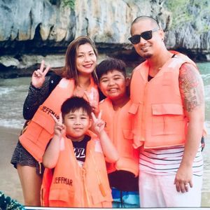 Meet your Posher, Mjc